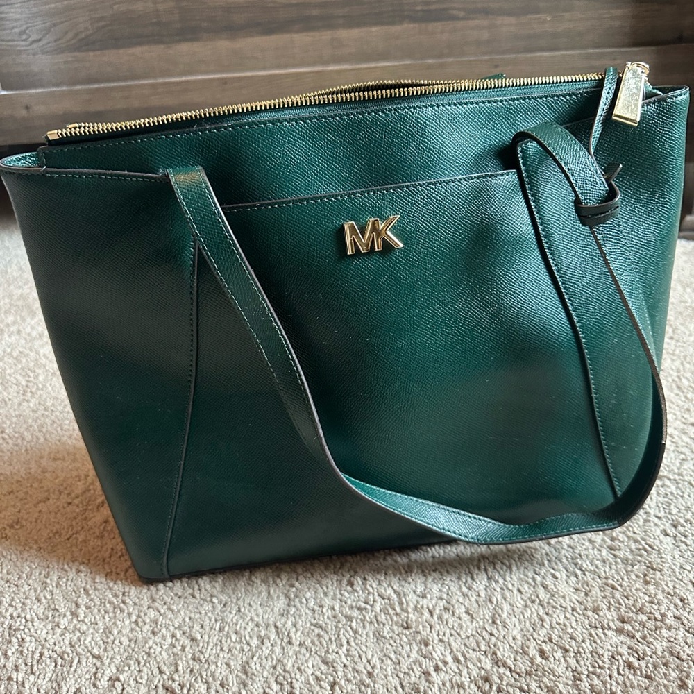 Michael Kors Green Tote Bag EUC